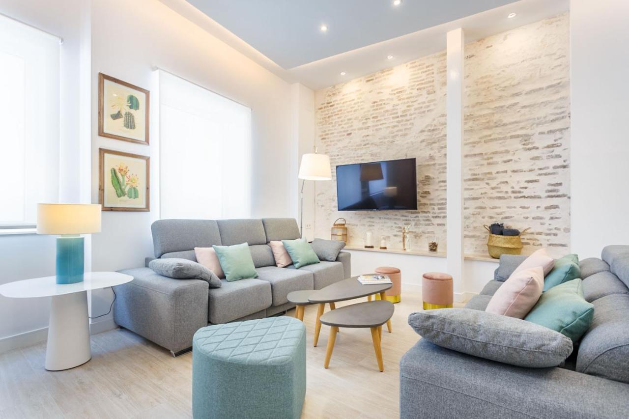 Espectacular Casa De 6 Dormitorios, 7 Banos Y 2 Terrazas Севілья Екстер'єр фото