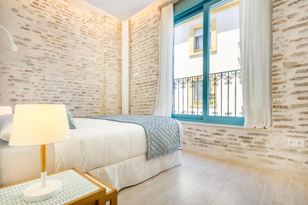 Espectacular Casa De 6 Dormitorios, 7 Banos Y 2 Terrazas Севілья Екстер'єр фото